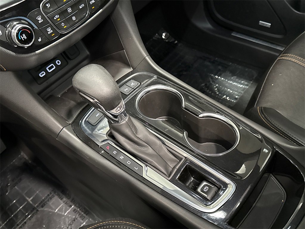 Used 2022 Chevrolet Equinox Premier image 21