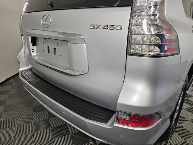 Used 2018 Lexus GX 460 Premium w/ Premium Package AWD/4WD image 16