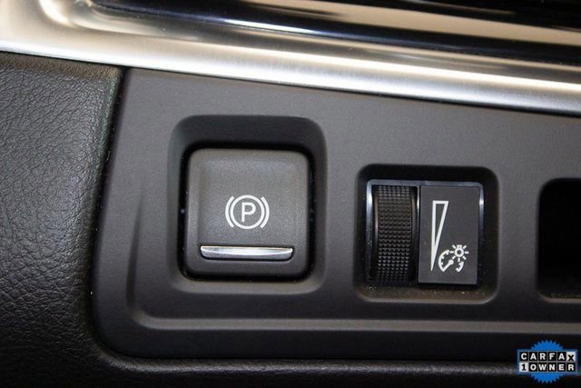 Used 2025 Cadillac XT6 Premium Luxury image 39