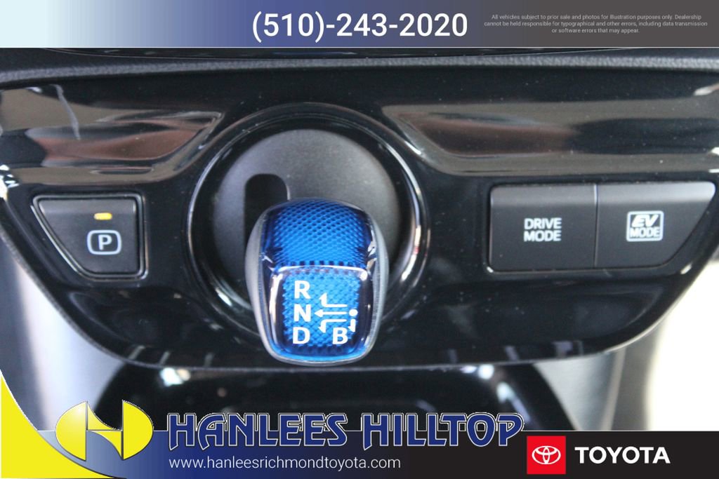 Used 2022 Toyota Prius XLE FWD image 21