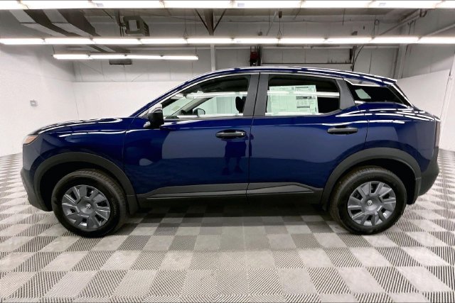 New 2027 Nissan Kicks S FWD image 18