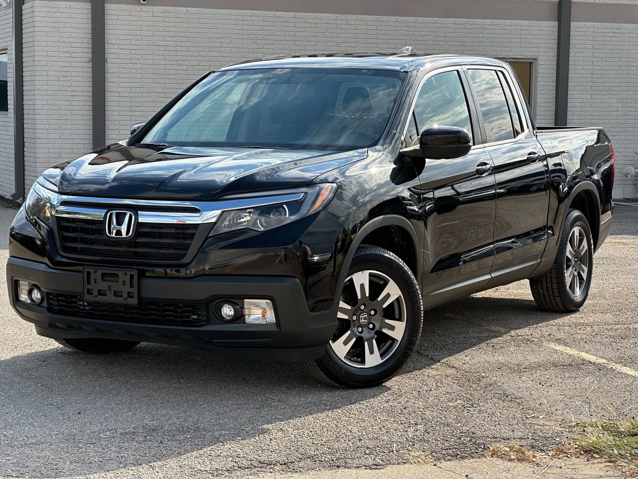 Used 2019 Honda Ridgeline RTL image 2