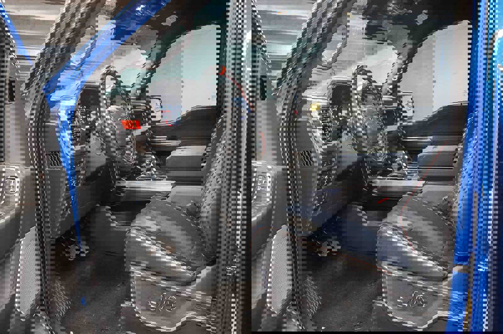 Used 2022 Ford F150 Raptor w/ Equipment Group 801A High image 13