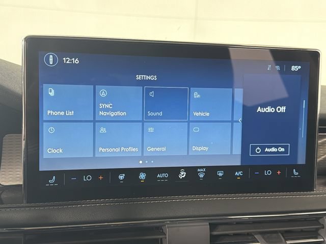 Used 2026 Lincoln Corsair Reserve FWD image 7