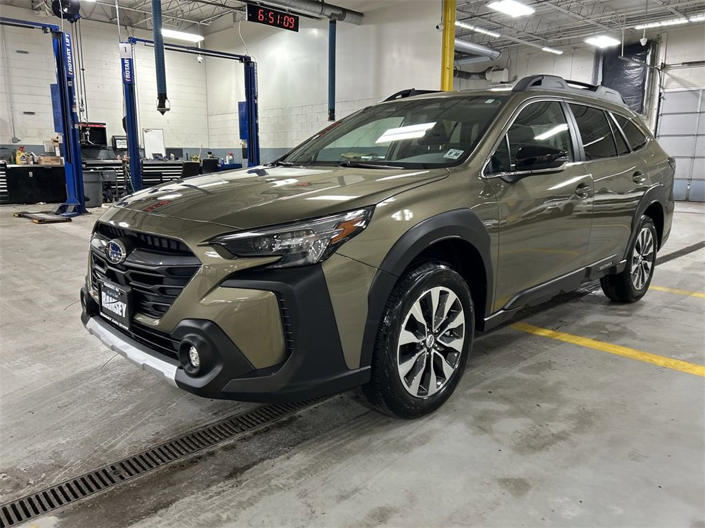Certified 2025 Subaru Outback Limited image 4