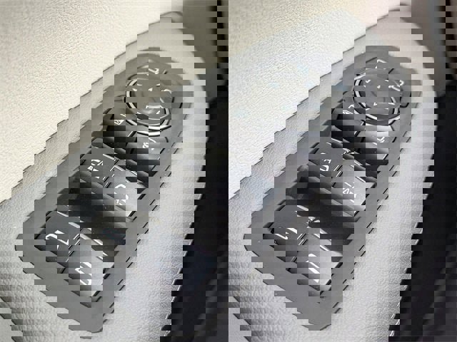 New 2025 Cadillac XT5 Premium Luxury w/ LPO, Floor Liner Package image 25