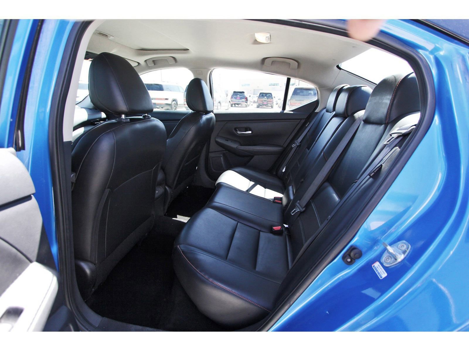 Used 2024 Nissan Sentra SR w/ SR Premium Package image 10