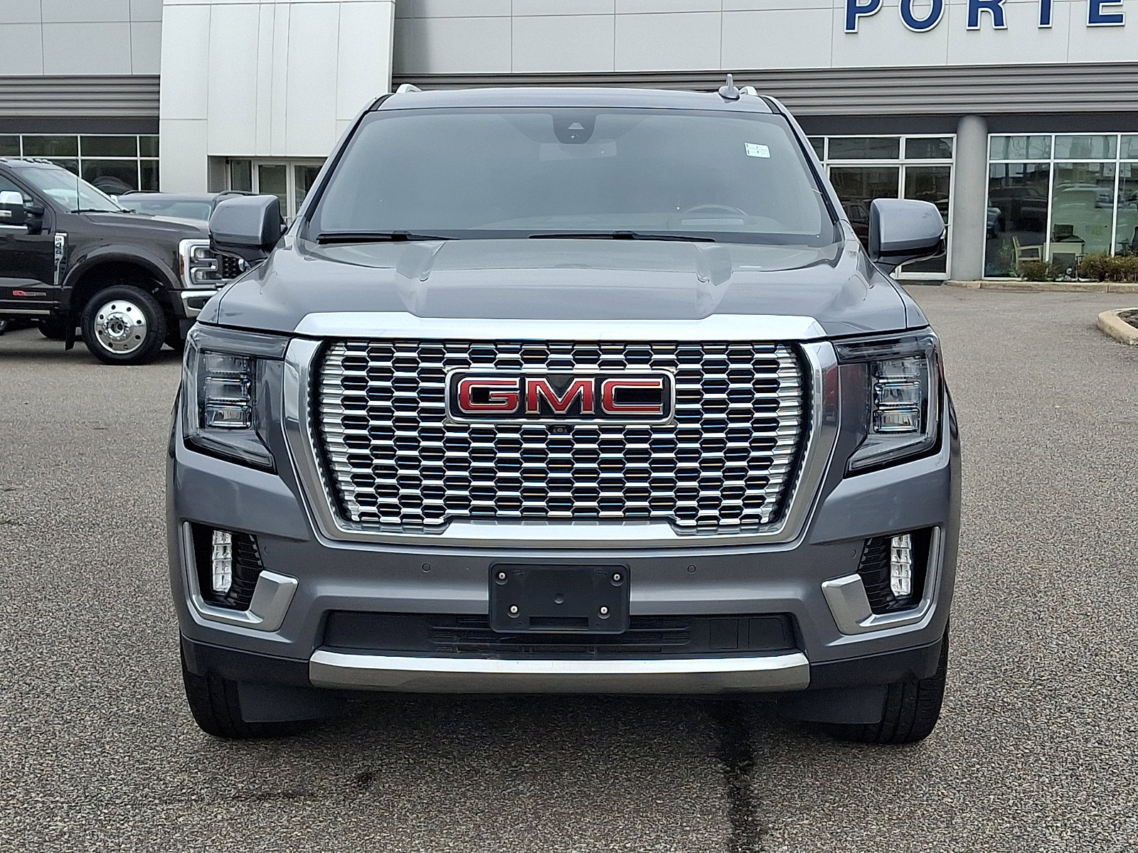 Used 2022 GMC Yukon Denali image 3
