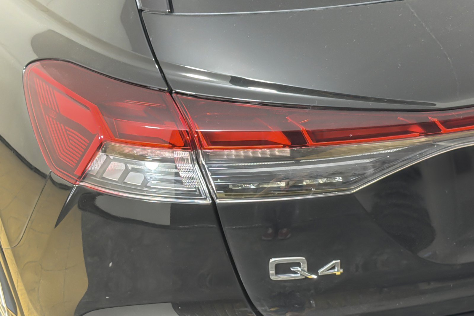 Certified 2023 Audi Q4 e-tron Premium w/ Premium Plus RWD image 27