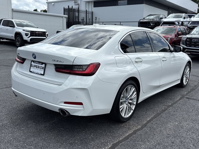 Used 2024 BMW 330e xDrive AWD/4WD image 3