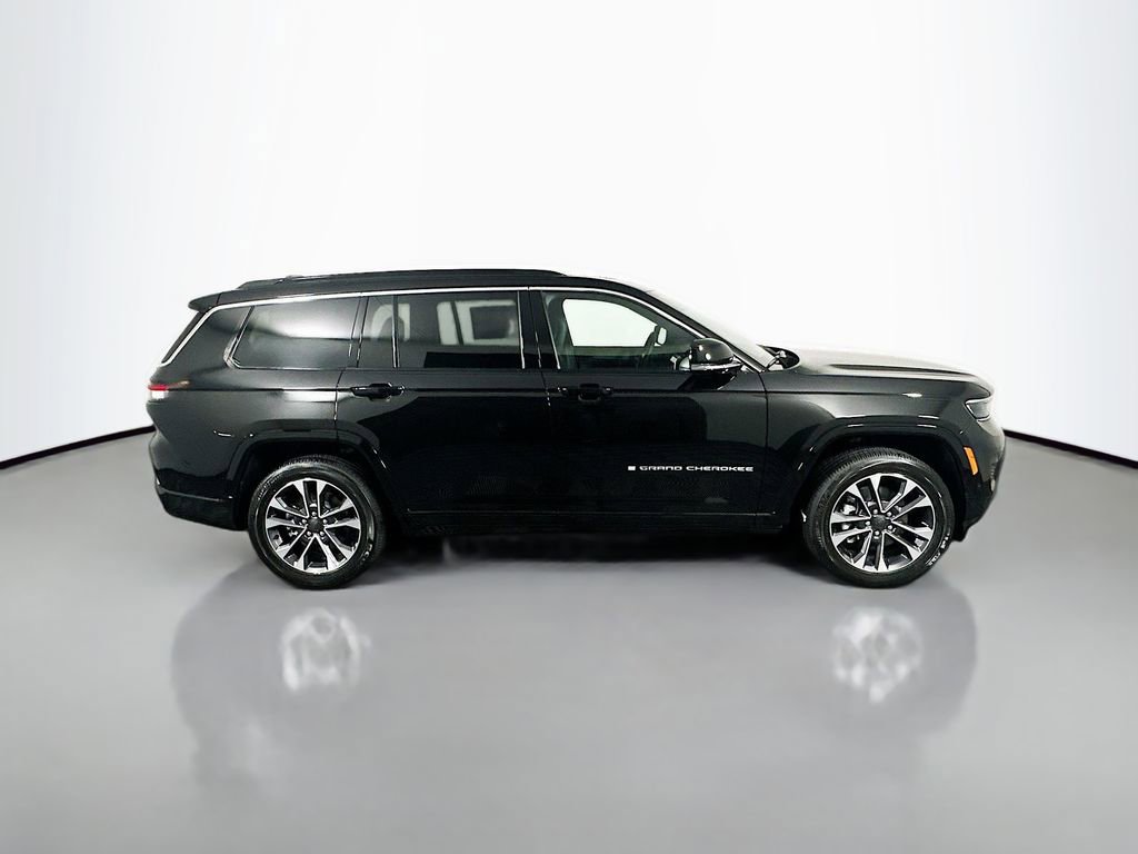 New 2025 Jeep Grand Cherokee L Overland w/ Luxury Tech Group IV AWD/4WD image 8