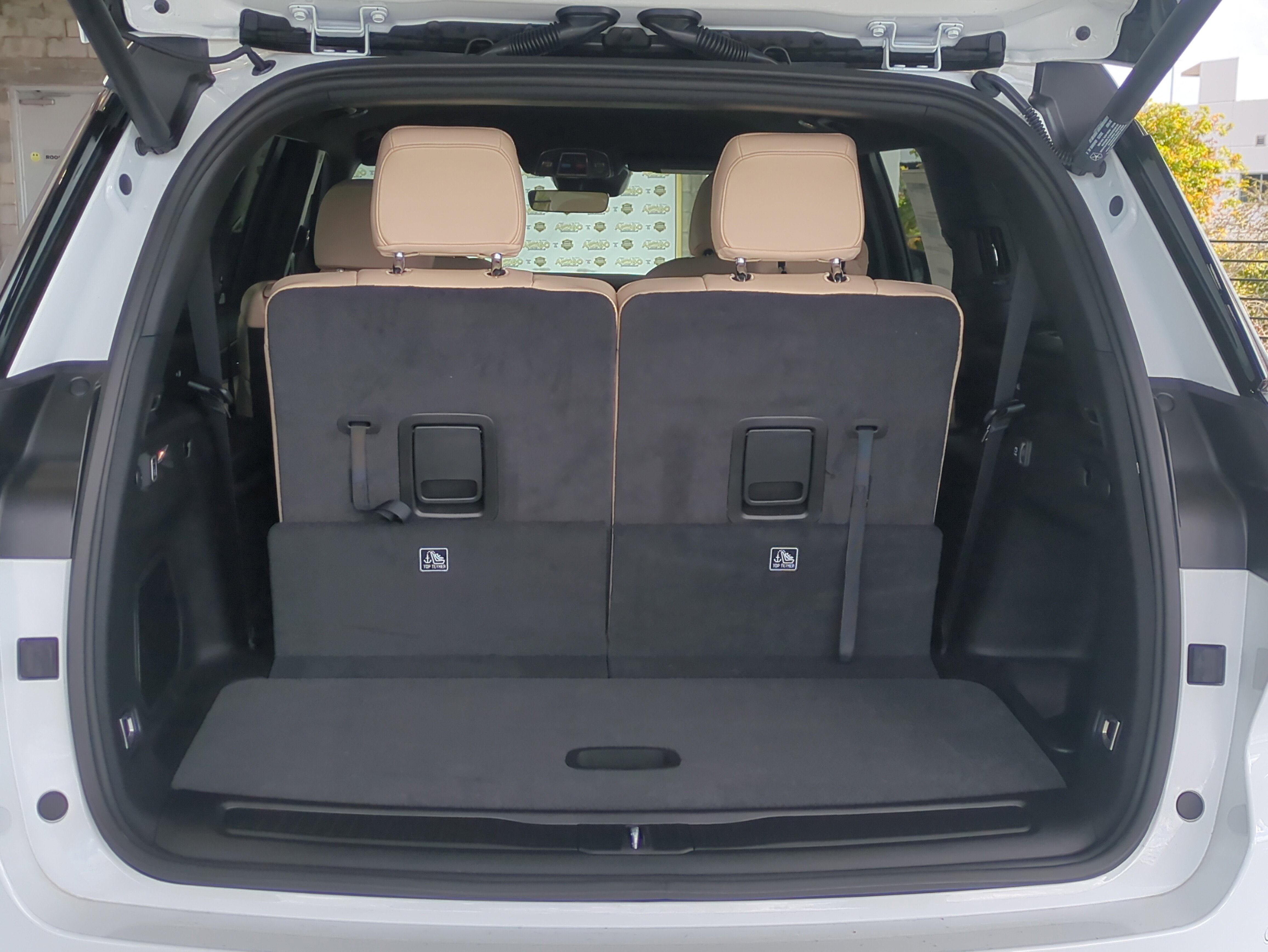 New 2026 Jeep Grand Cherokee L Limited RWD image 13