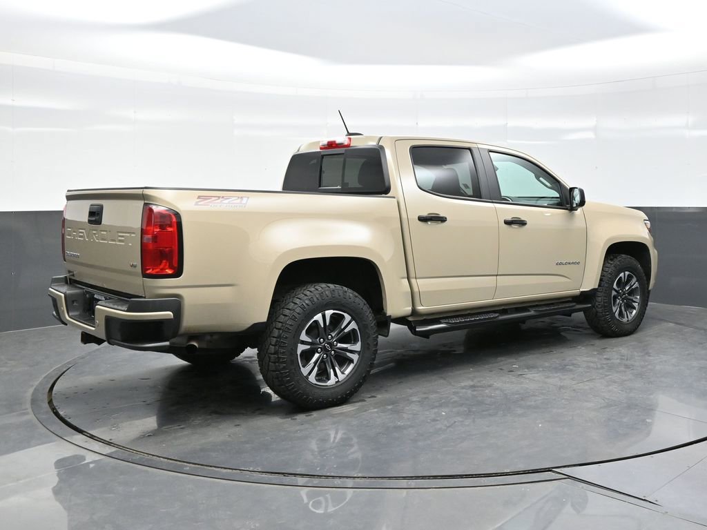 Used 2022 Chevrolet Colorado Z71 AWD/4WD image 7