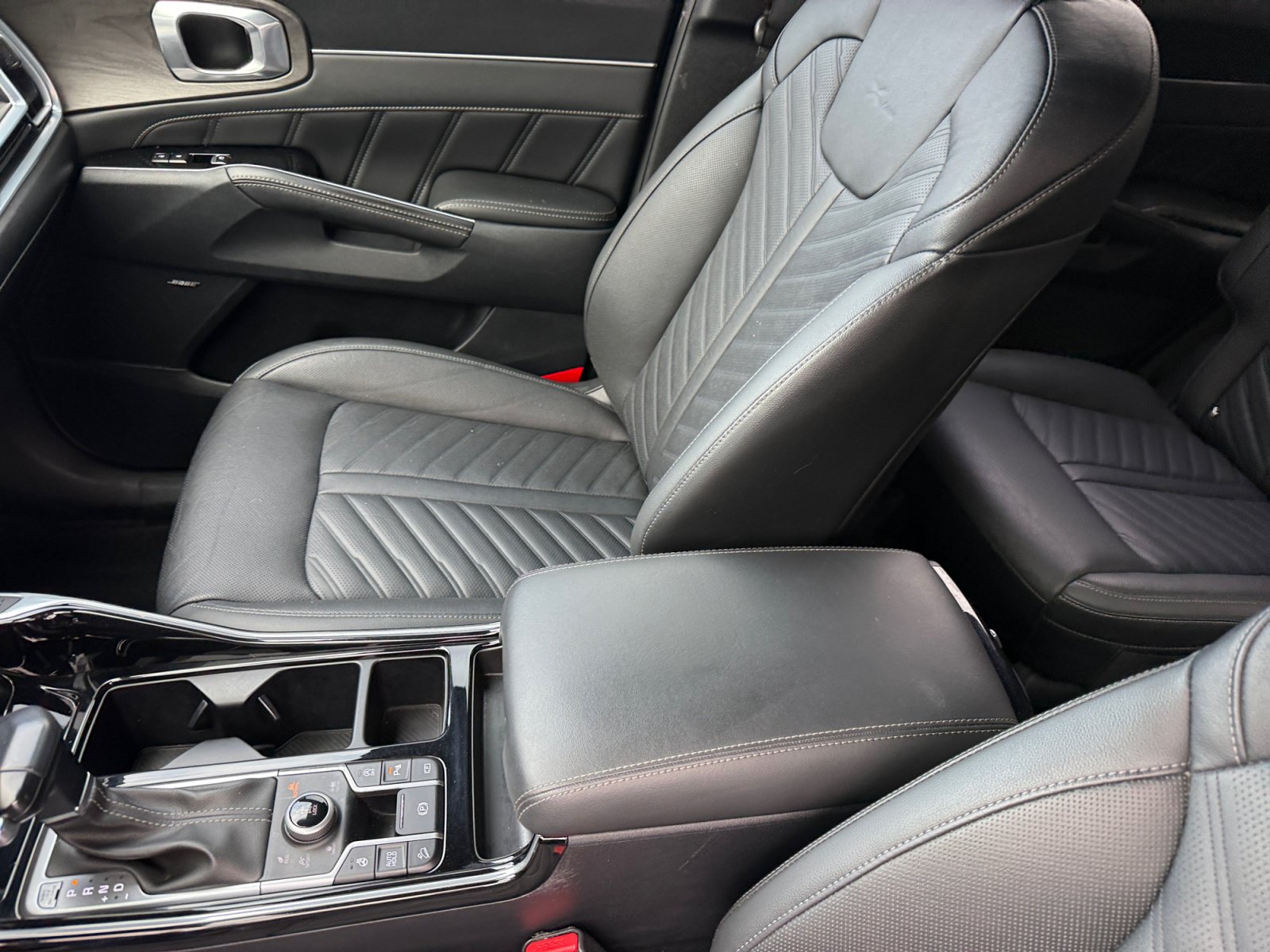 Certified 2024 Kia Sorento SX Prestige AWD/4WD image 14