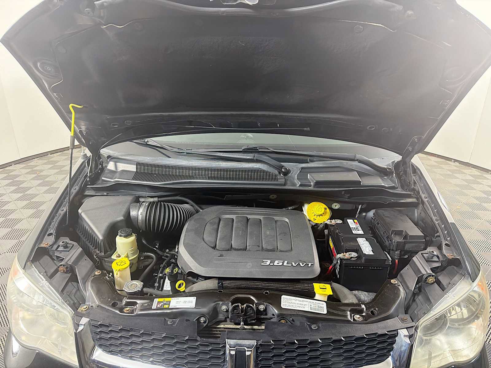 Used 2014 Dodge Grand Caravan American Value Package image 25