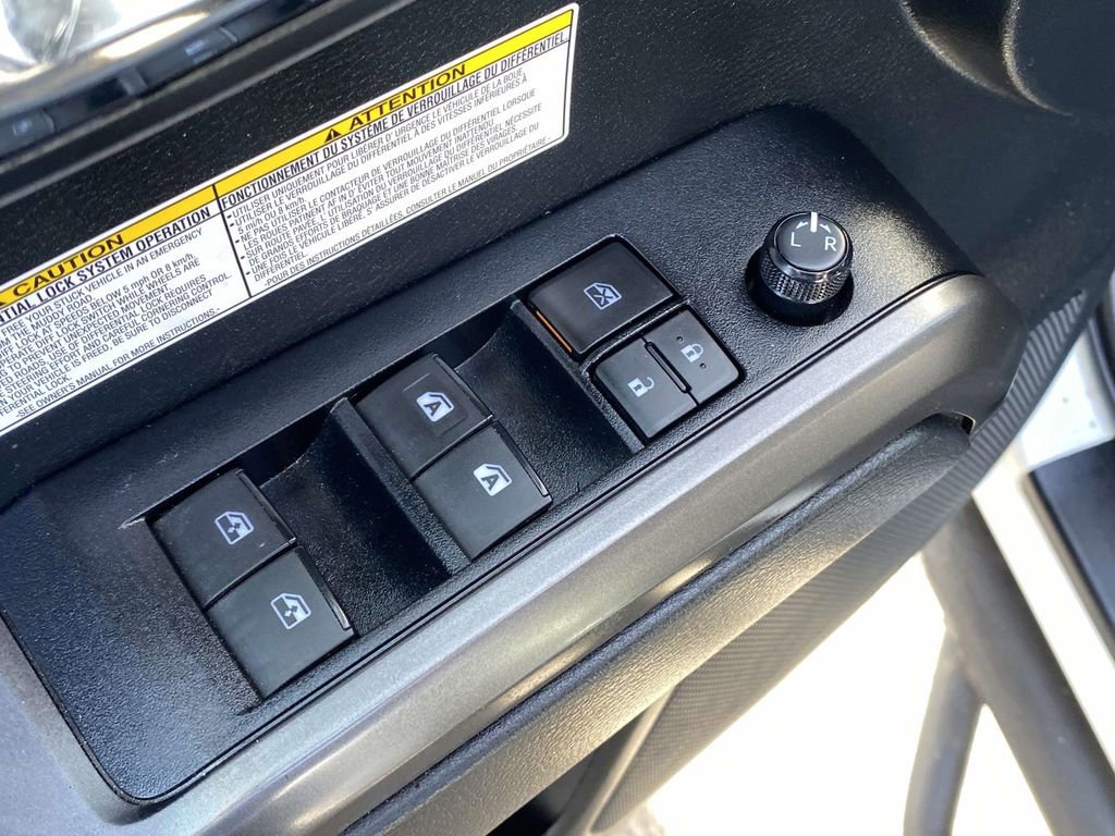 Used 2019 Toyota Tacoma TRD Pro AWD/4WD image 25