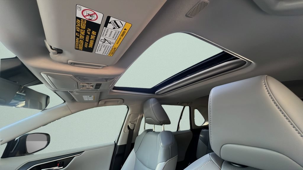 Certified 2025 Toyota RAV4 Limited w/ Advanced Technology Package AWD/4WD image 17