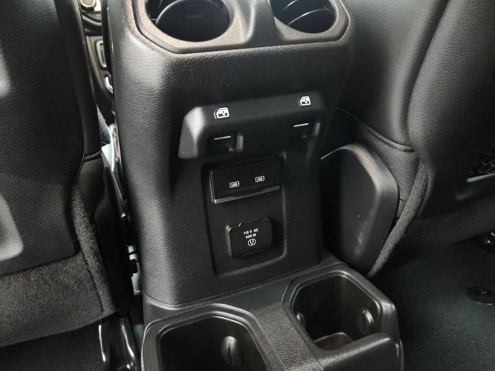 Used 2023 Jeep Gladiator Mojave w/ Cold Weather Group AWD/4WD image 15