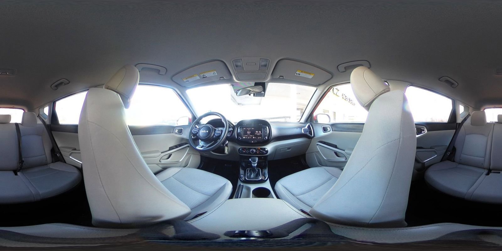 Used 2025 Kia Soul LX w/ LX Technology Package image 38