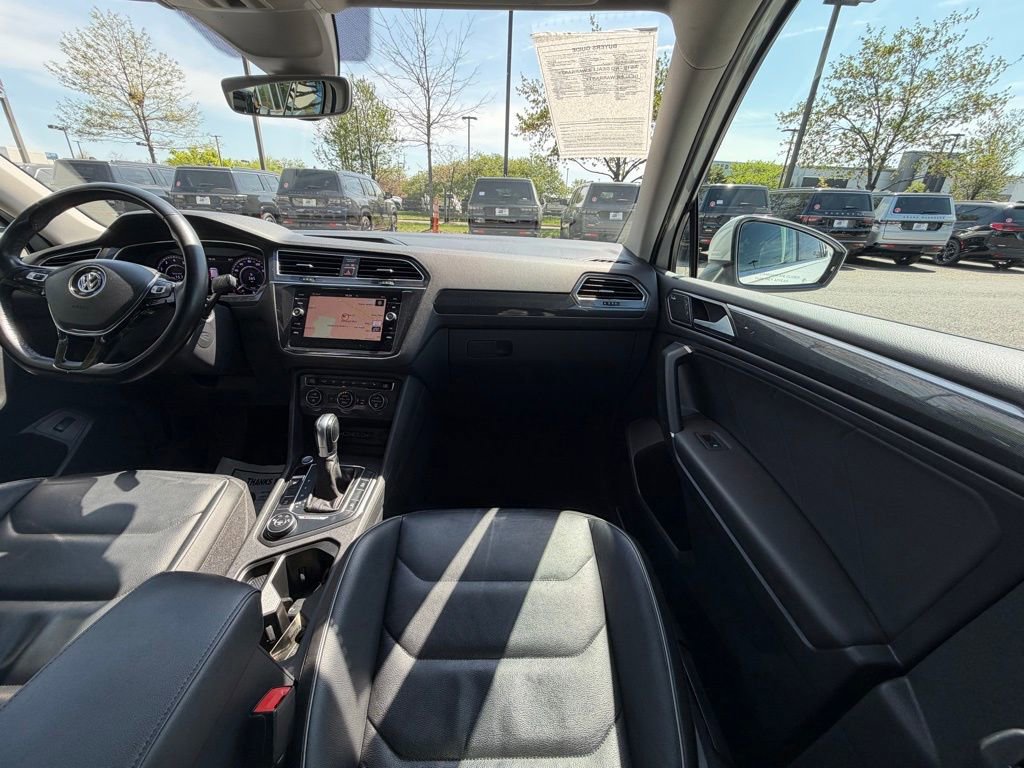 Used 2018 Volkswagen Tiguan SEL Premium AWD/4WD image 19