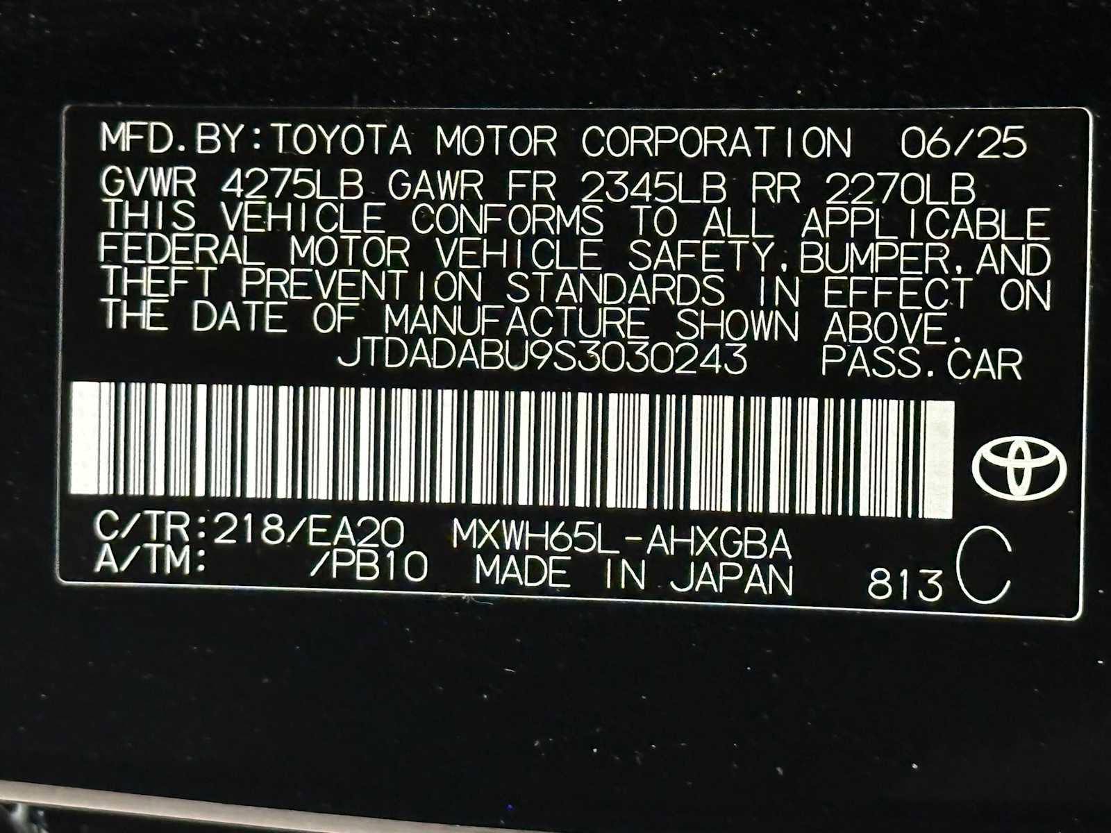 Used 2025 Toyota Prius XLE AWD/4WD image 31