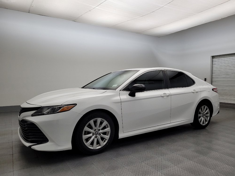 Used 2019 Toyota Camry LE w/ Carpet Mat Package image 2