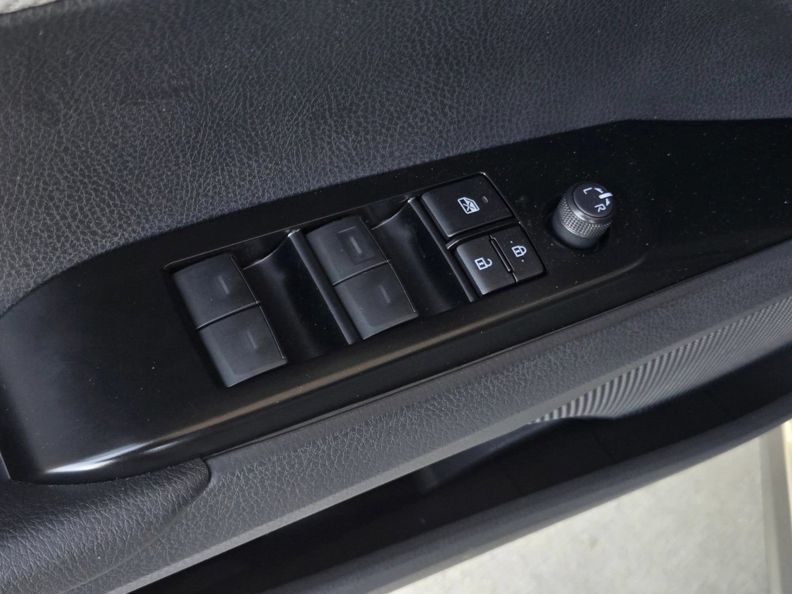 Certified 2026 Toyota Camry SE FWD image 9