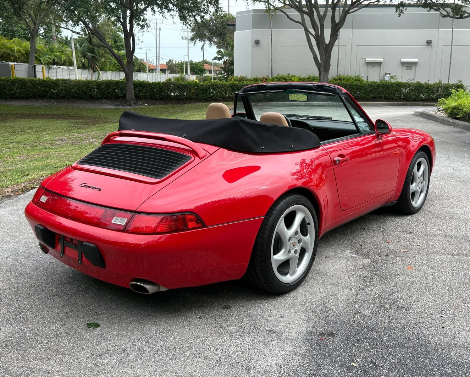 Used 1998 Porsche 911 Cabriolet image 7