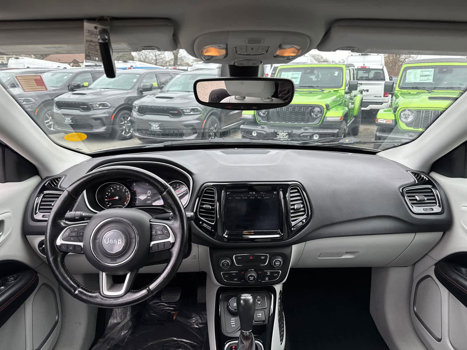 Used 2020 Jeep Compass Limited image 34