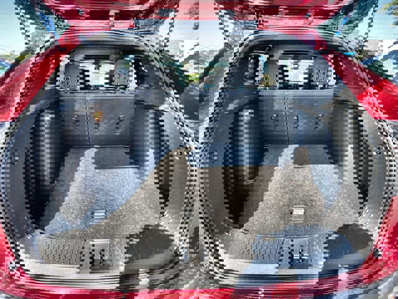 Used 2024 Chevrolet Trax RS w/ Sunroof Package image 24