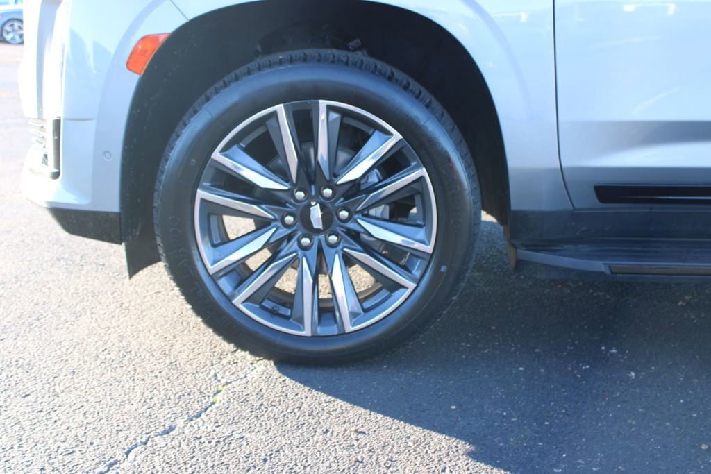 Used 2024 Cadillac Escalade Sport AWD/4WD image 21