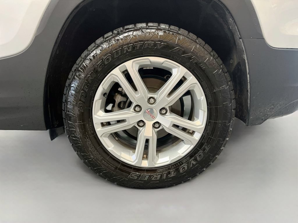 Used 2020 GMC Terrain SLE AWD/4WD image 30