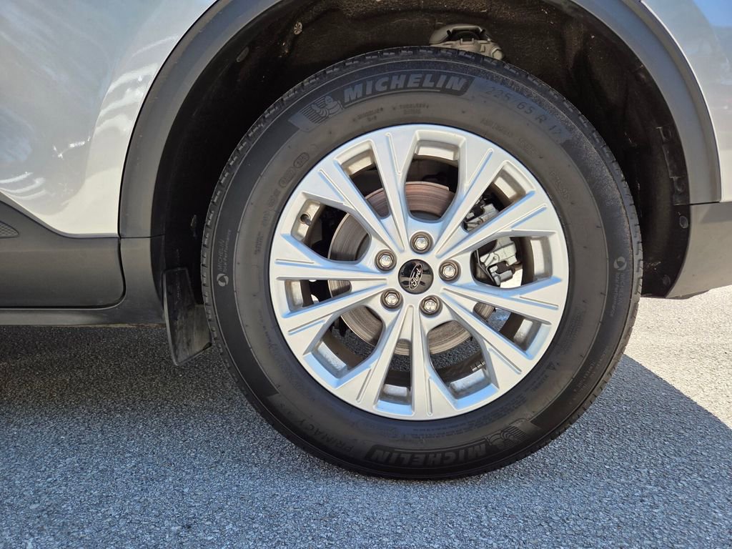 Used 2024 Ford Escape Active image 16