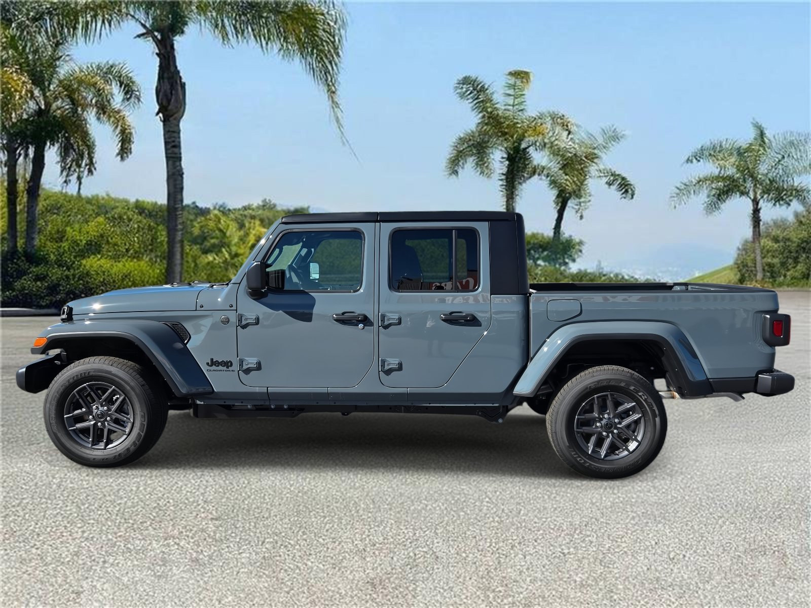 New 2026 Jeep Gladiator Sport AWD/4WD image 2