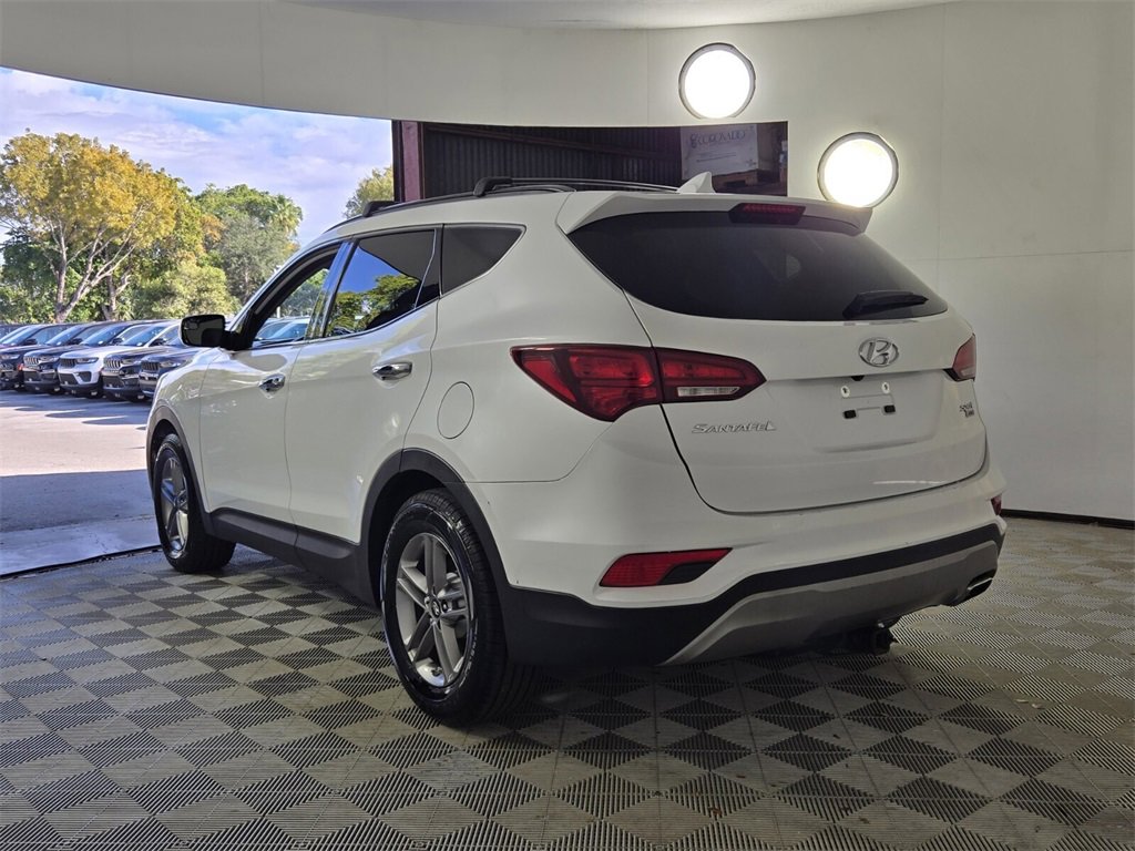Used 2017 Hyundai Santa Fe Sport image 5