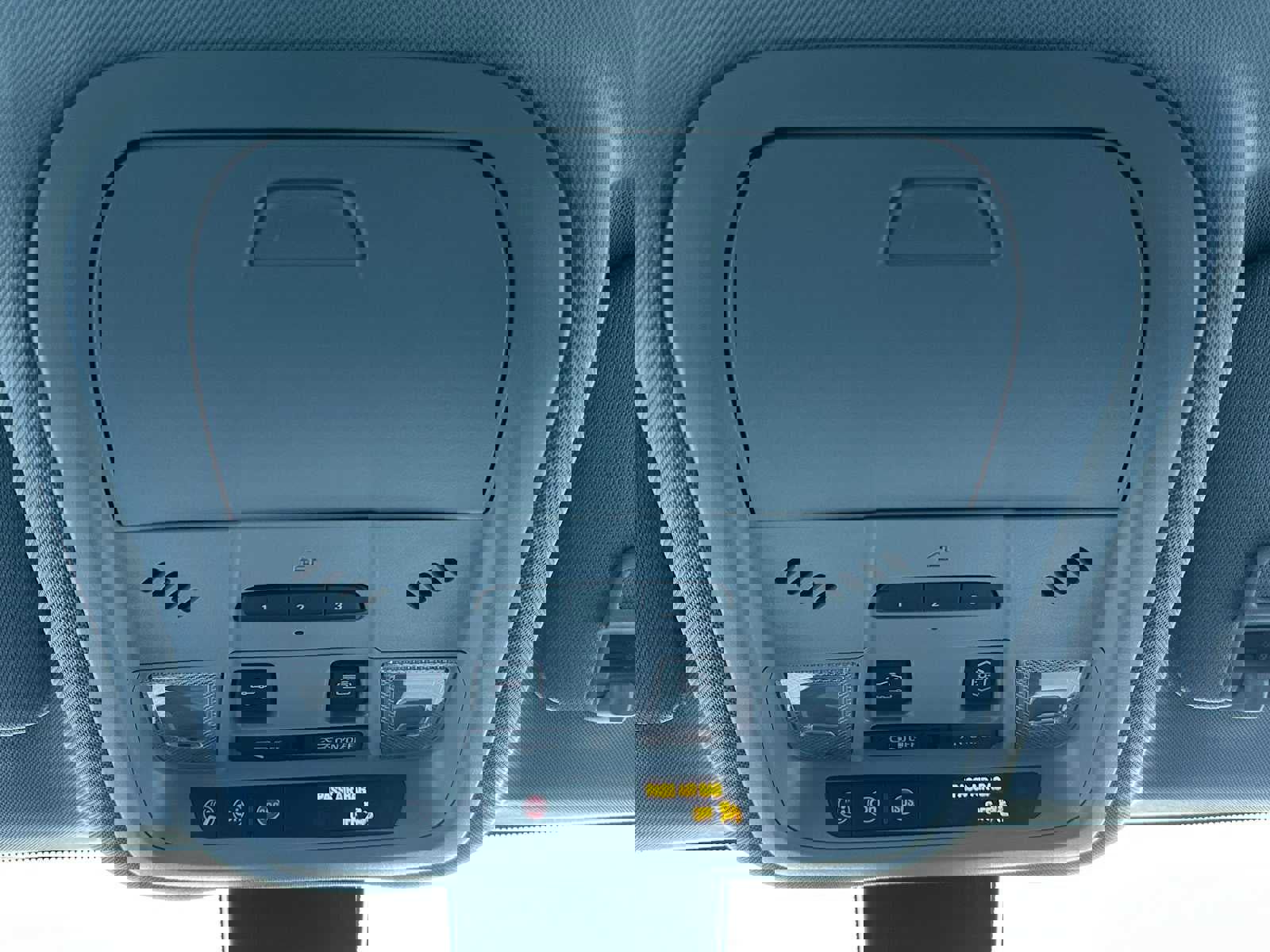 Used 2024 GMC Terrain AT4 w/ Infotainment Package II image 31