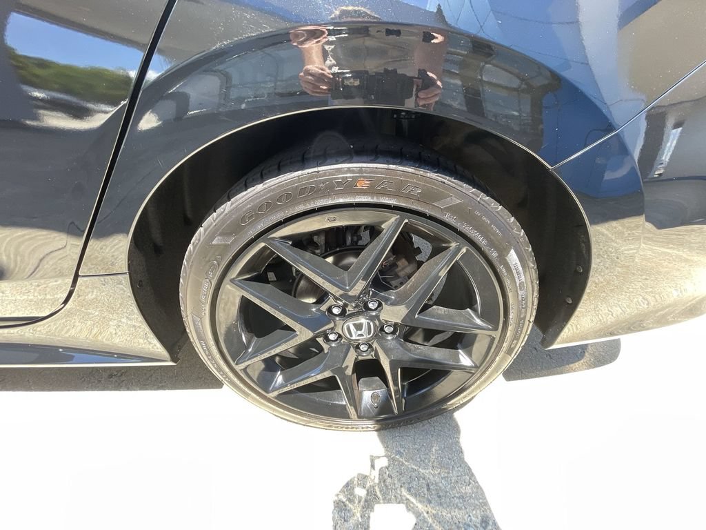 Used 2023 Honda Civic Sport image 30
