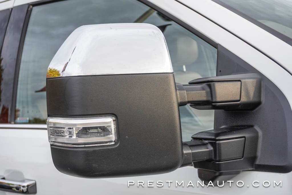 Used 2025 Ford F250 Lariat w/ Chrome Package image 13