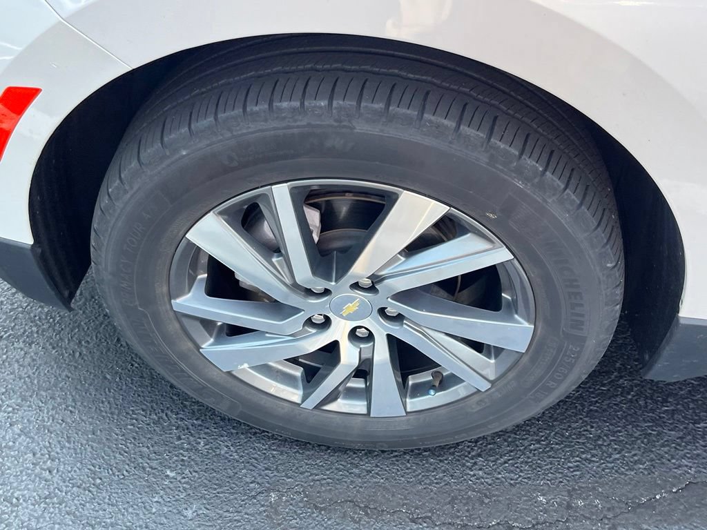 Used 2022 Chevrolet Equinox LT AWD/4WD image 8