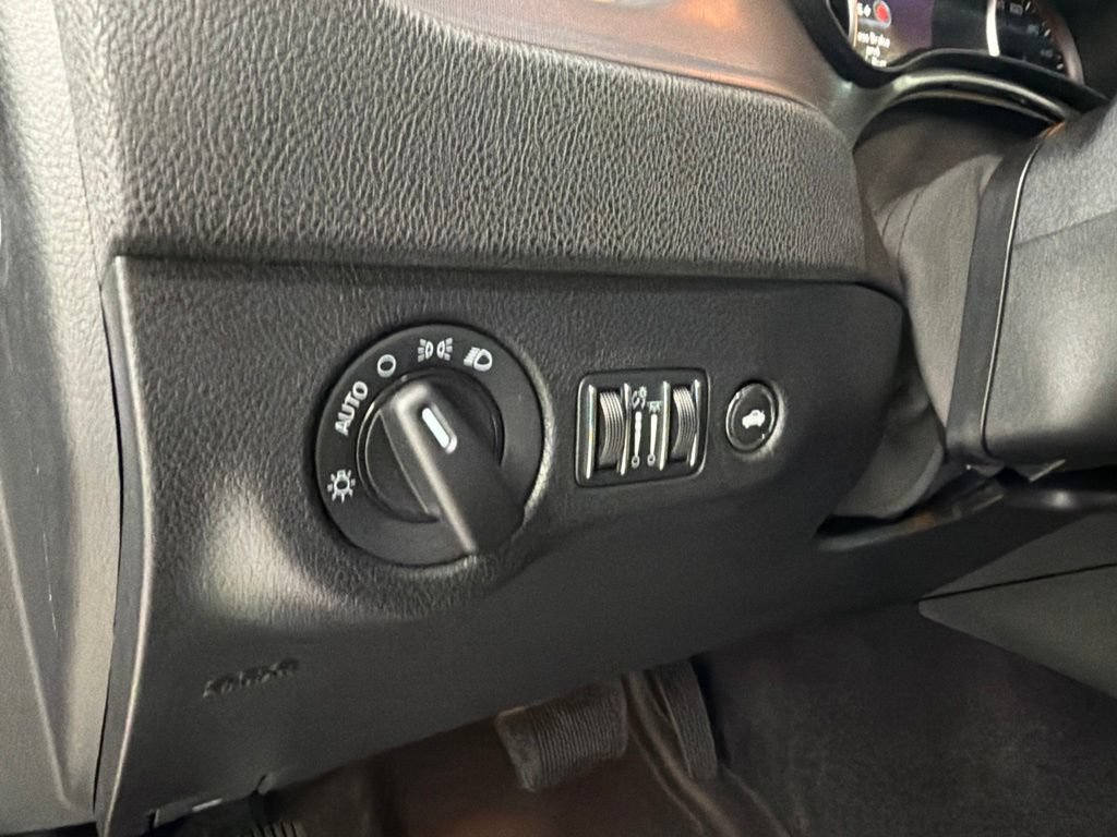 Used 2023 Dodge Charger Scat Pack RWD image 14