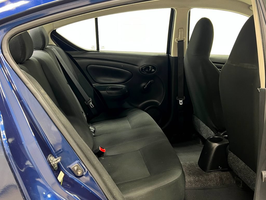 Used 2014 Nissan Versa S FWD image 29