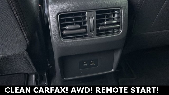 Used 2023 Nissan Rogue SV image 24