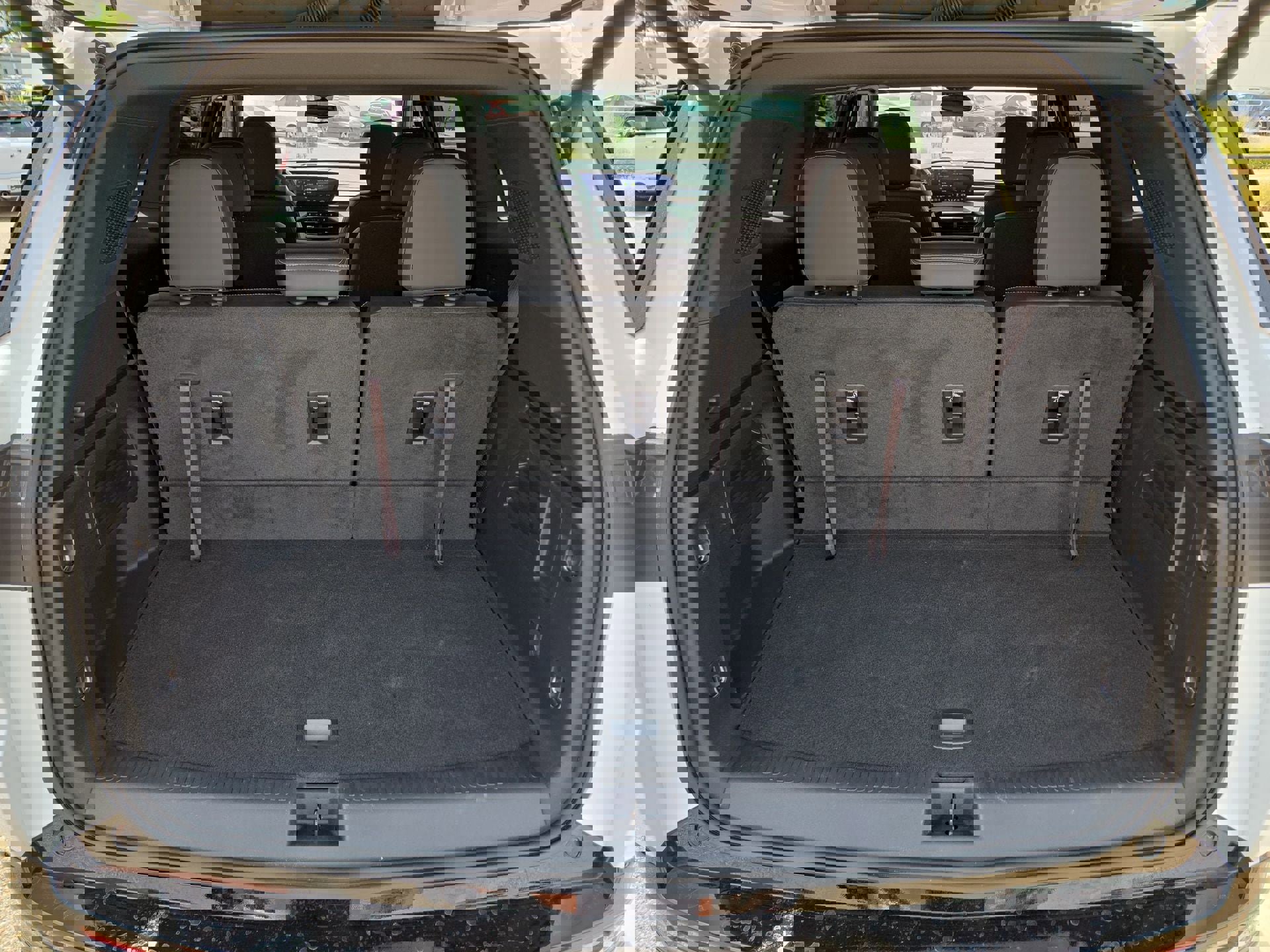 Used 2025 Buick Enclave Sport Touring image 12