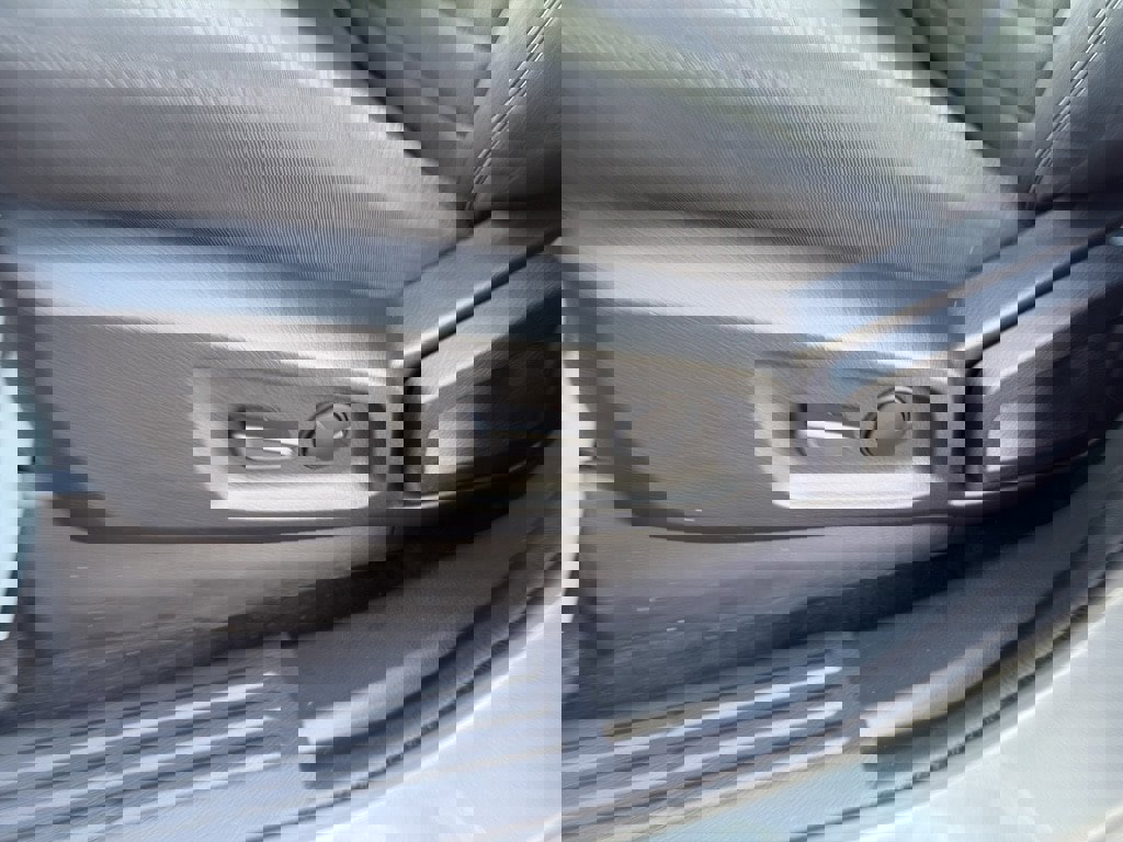 Used 2023 Ford Ranger XLT w/ Equipment Group 302A High image 16