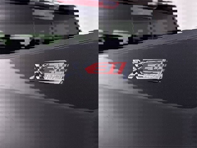 New 2025 GMC Sierra 1500 Elevation image 32