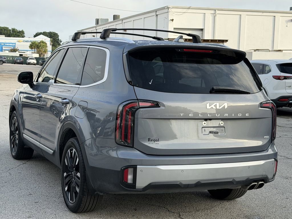 Certified 2023 Kia Telluride SX Prestige AWD/4WD image 6