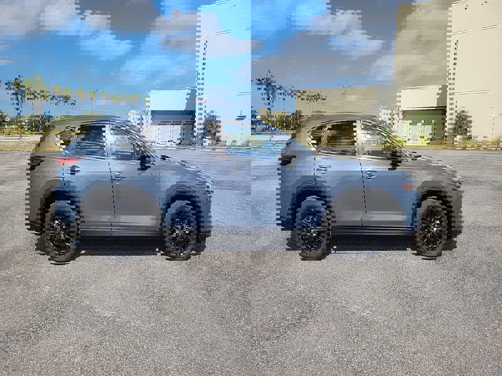 Used 2024 MAZDA CX-5 Carbon Edition image 4