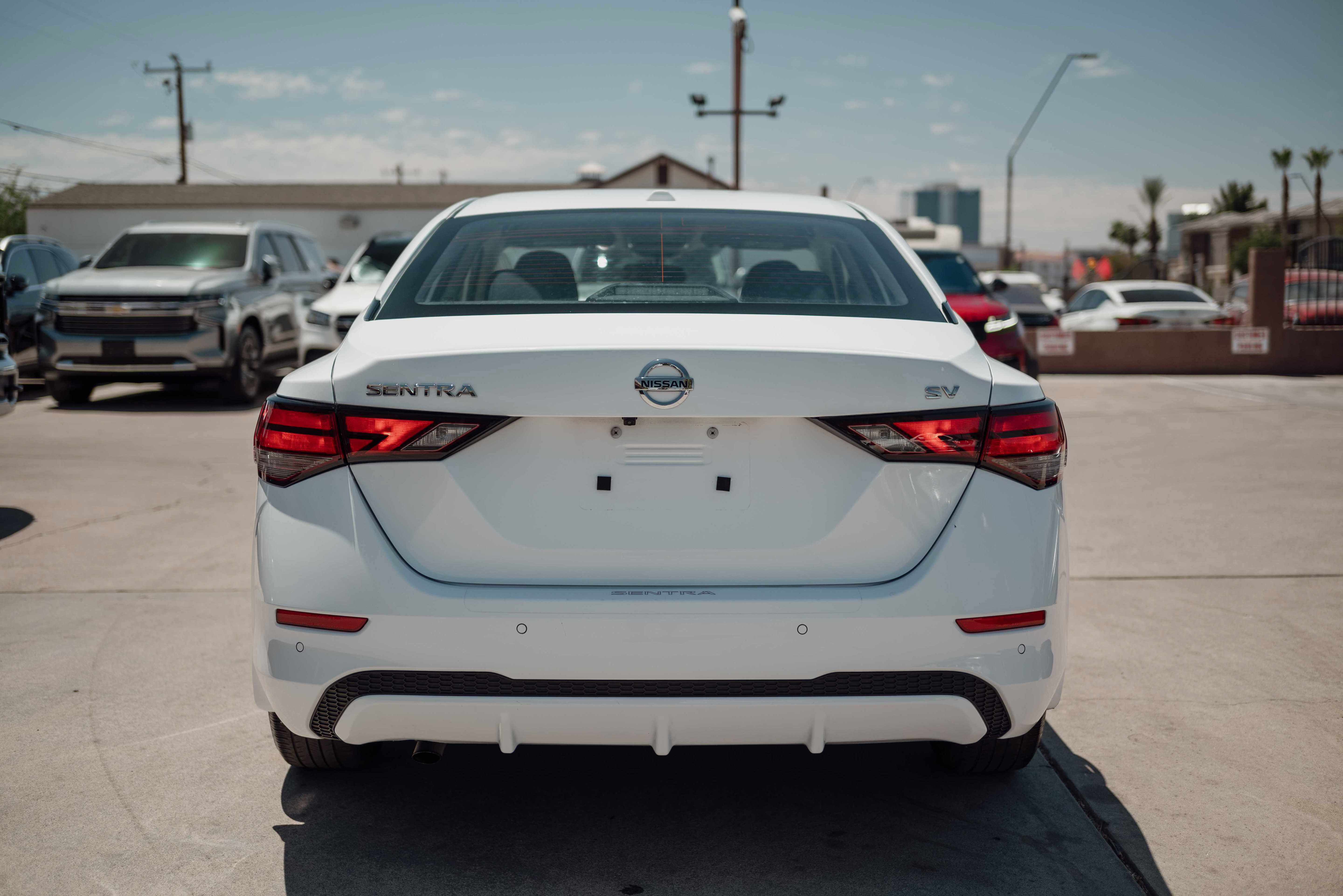 Used 2023 Nissan Sentra SV FWD image 5