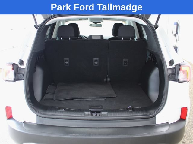 Used 2022 Ford Escape SE w/ Cold Weather Package AWD/4WD image 5