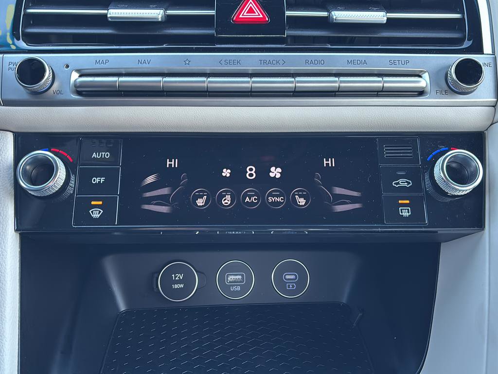 Certified 2026 Genesis G70 2.5T image 29